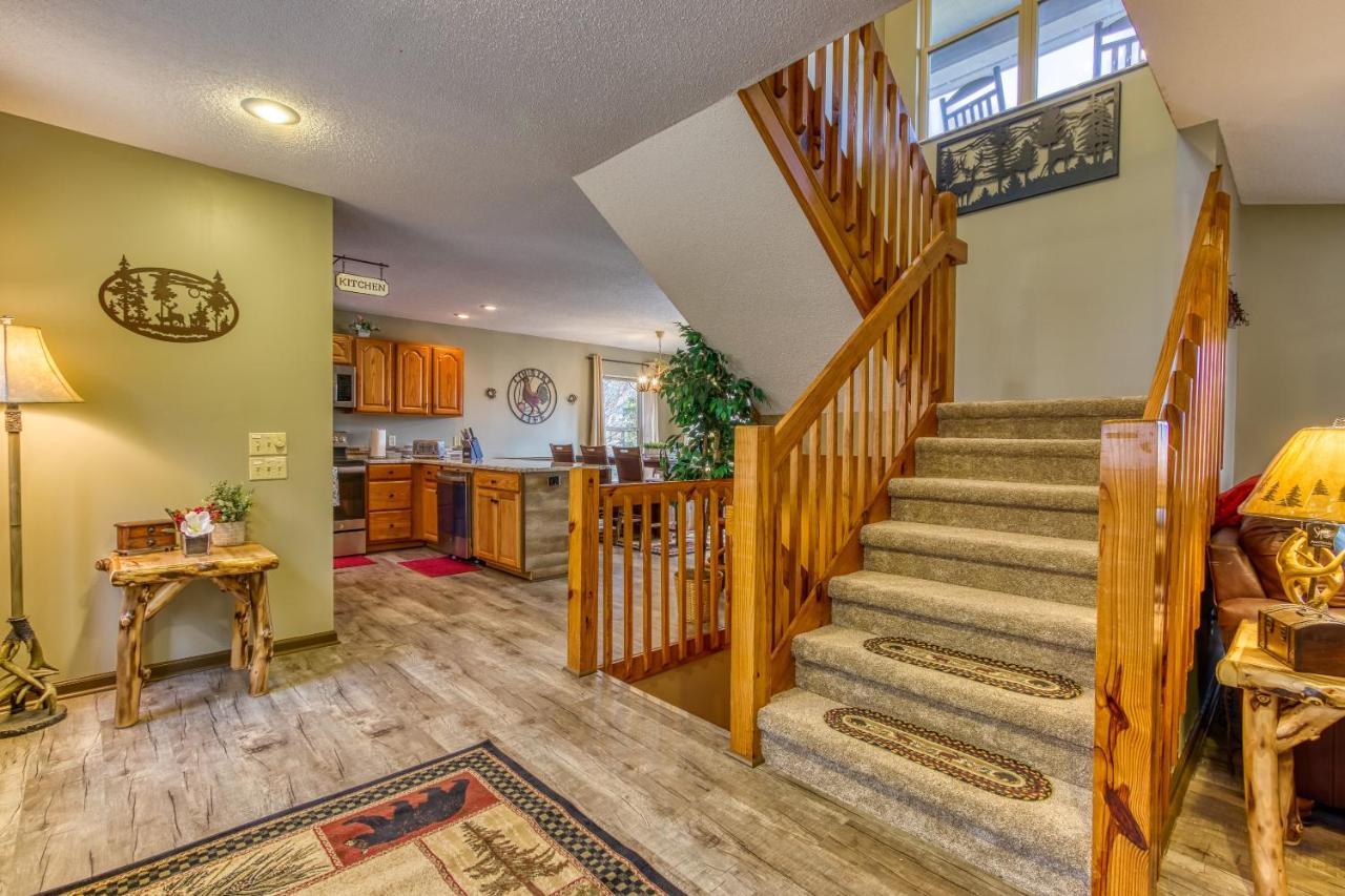 3 Decks, Mtn Views! Tree Tops By Honeybearcabins - Luxury Rain Showers, 3 King Suites, Xl Hottub, Fireplace, Bear Sightings Gatlinburg Dış mekan fotoğraf