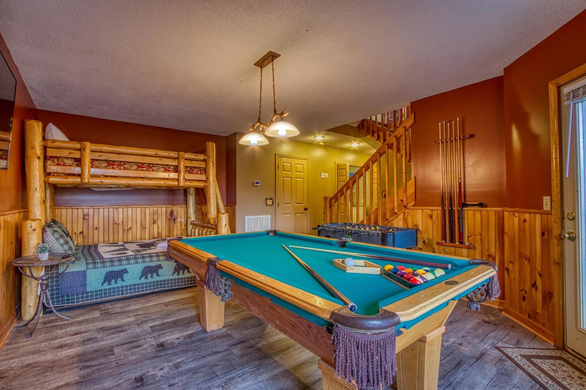 3 Decks, Mtn Views! Tree Tops By Honeybearcabins - Luxury Rain Showers, 3 King Suites, Xl Hottub, Fireplace, Bear Sightings Gatlinburg Dış mekan fotoğraf