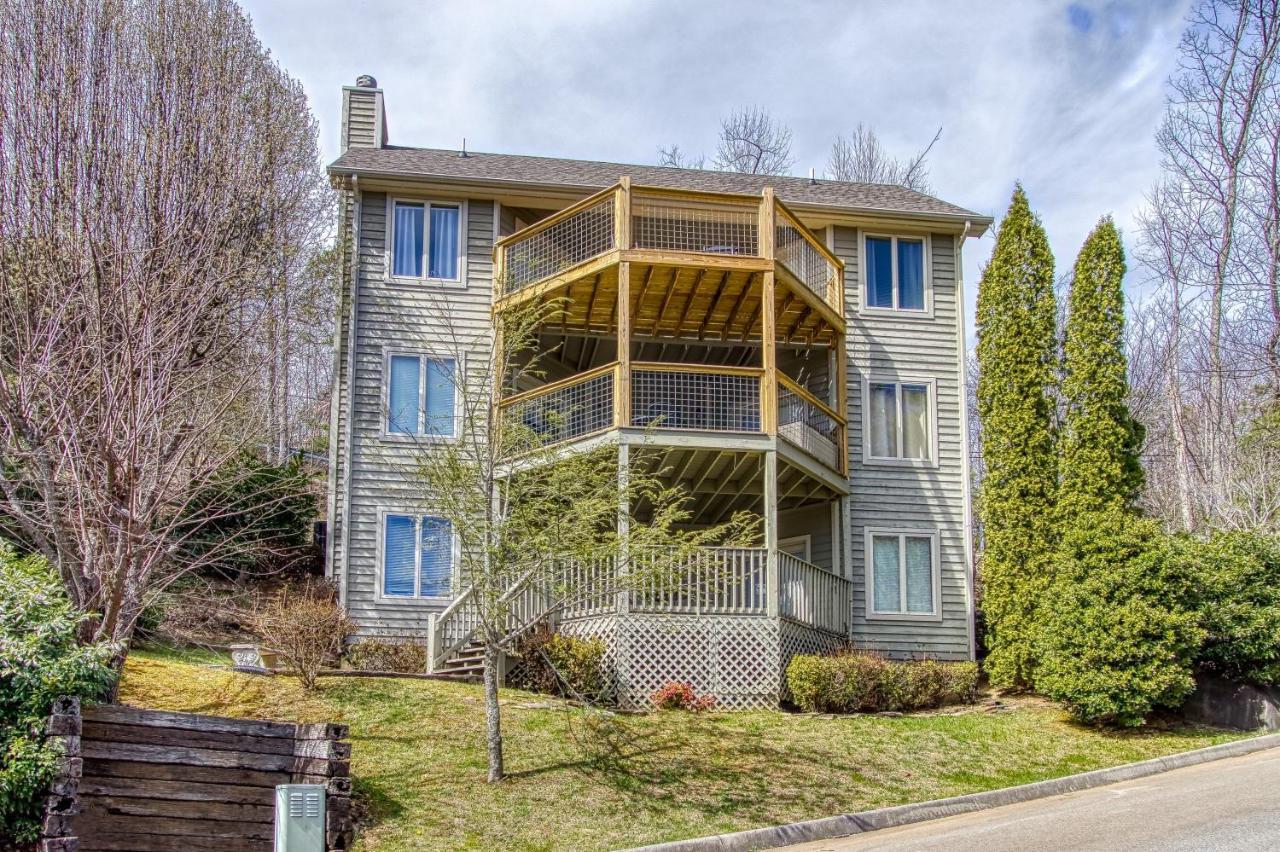3 Decks, Mtn Views! Tree Tops By Honeybearcabins - Luxury Rain Showers, 3 King Suites, Xl Hottub, Fireplace, Bear Sightings Gatlinburg Dış mekan fotoğraf
